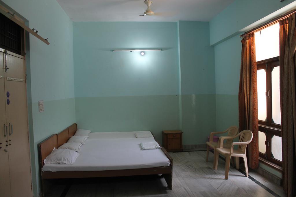Krishnam Guest House Mathura Exteriér fotografie